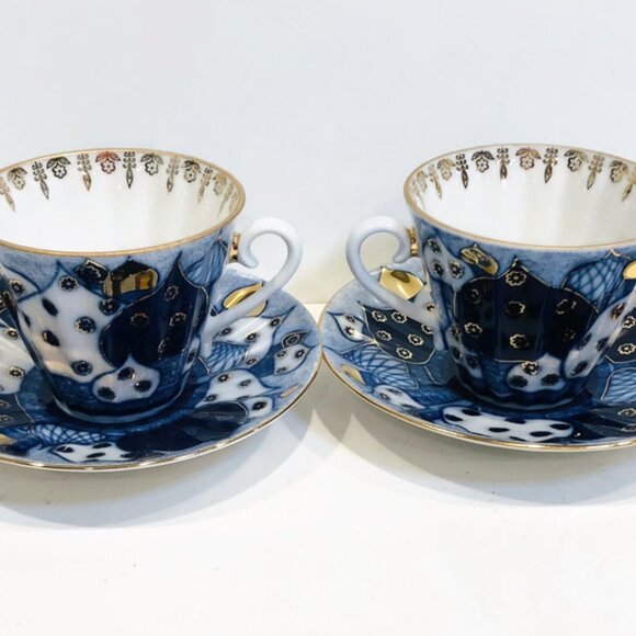 Lomonosov "Russian Domes" Porcelain Teacup and Saucer, 22-Karat Gold Highlights - Picture 2 of 8